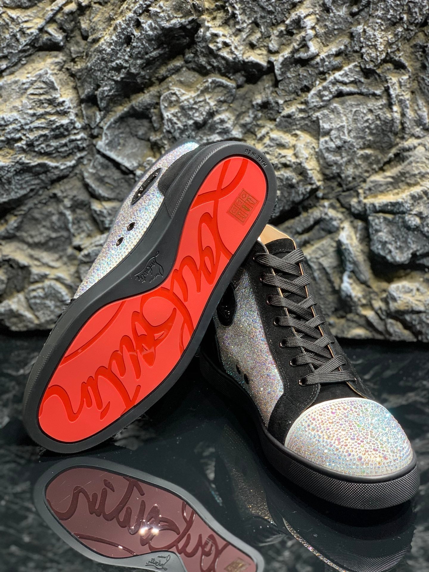 Sneakers