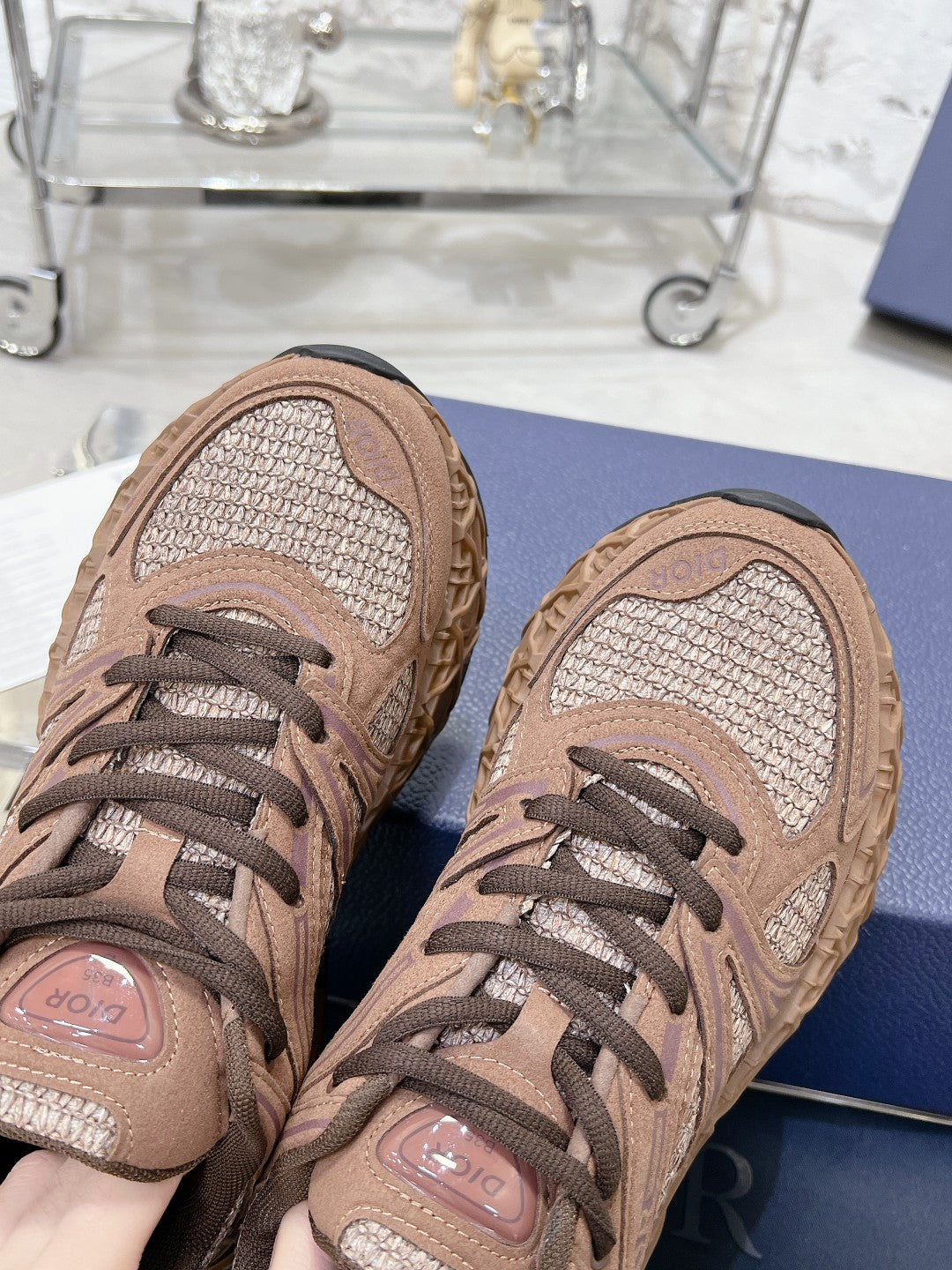 Sneakers