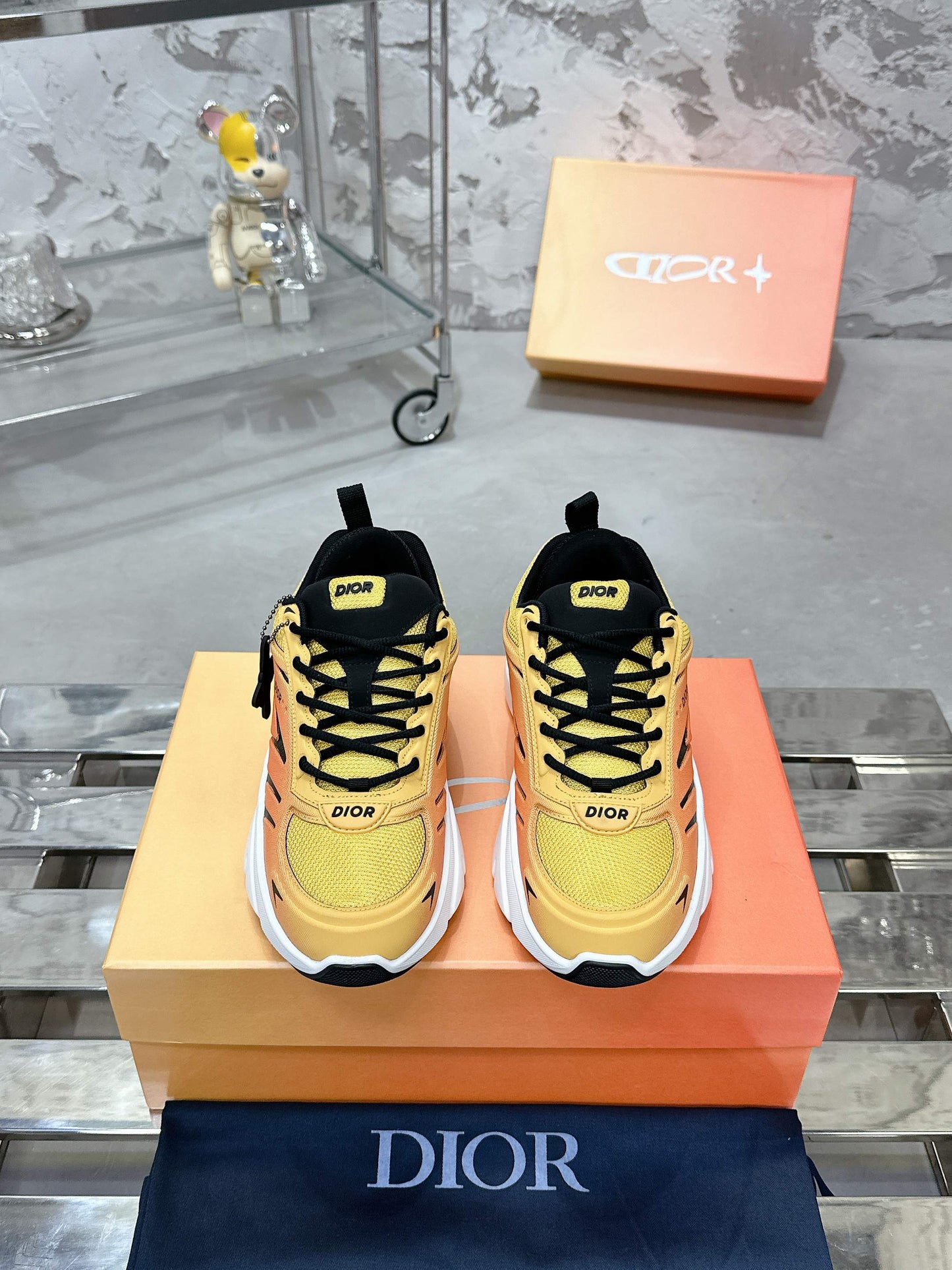 Sneakers