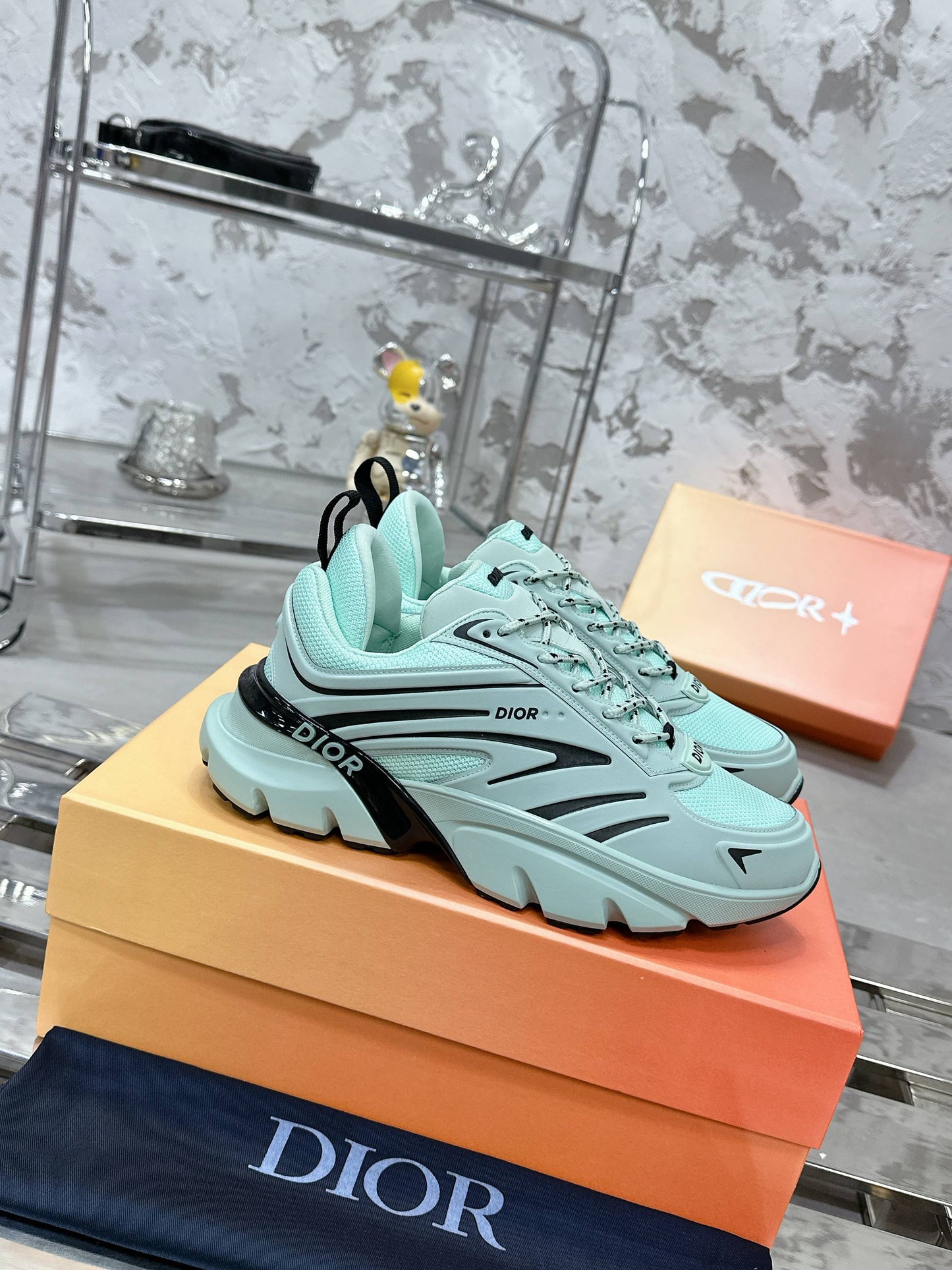 Sneakers