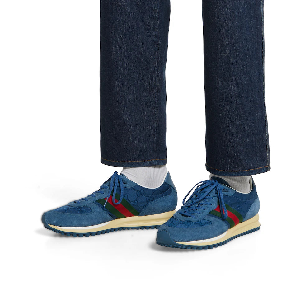 Sneaker