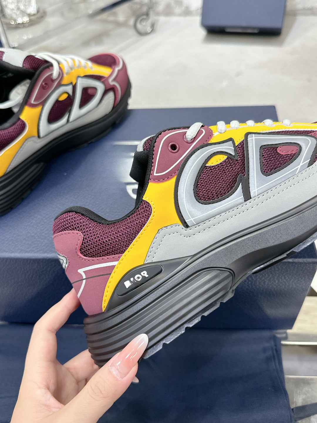 Sneakers
