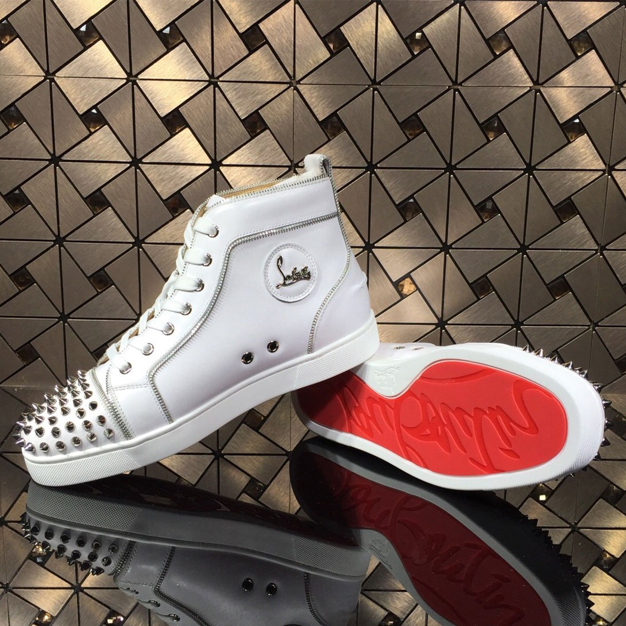 Sneakers