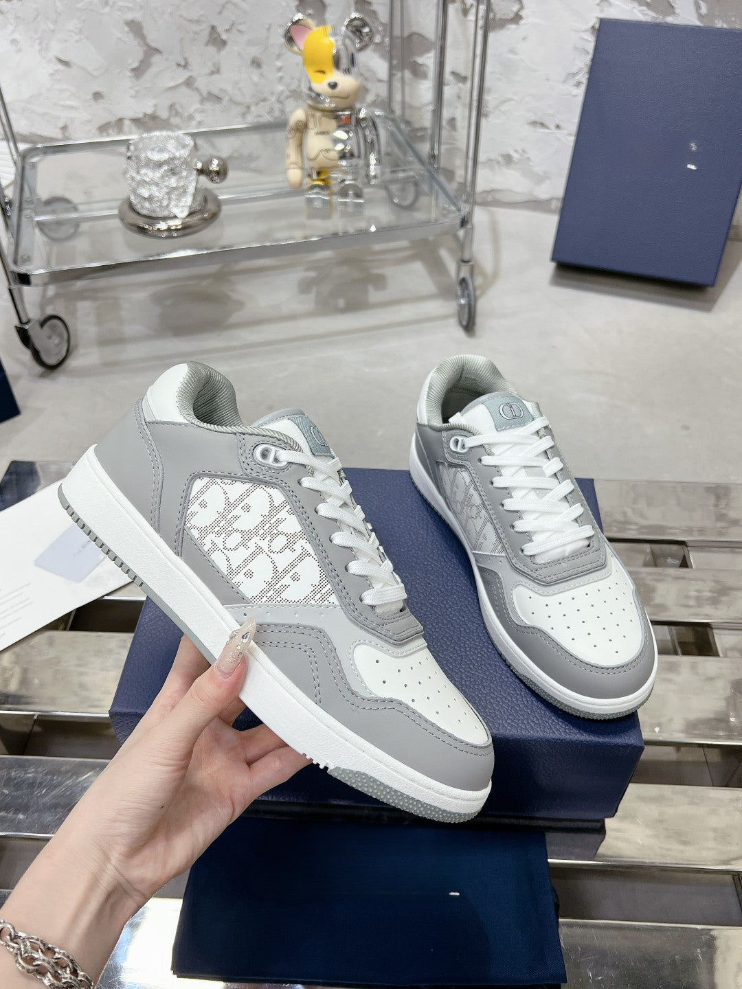 Sneakers