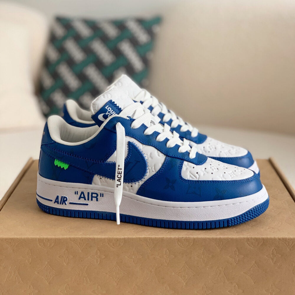 Sneaker