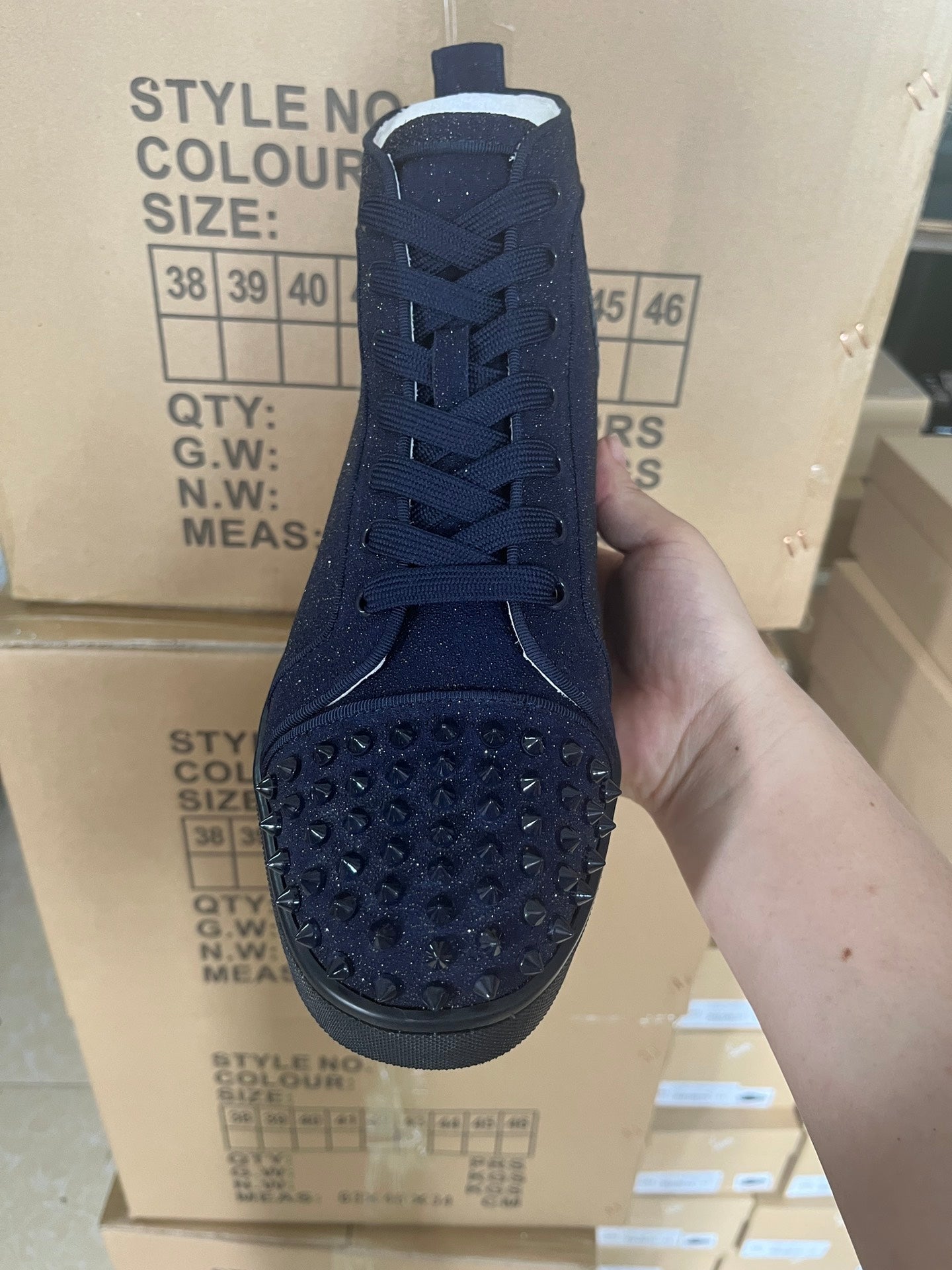 Sneaker
