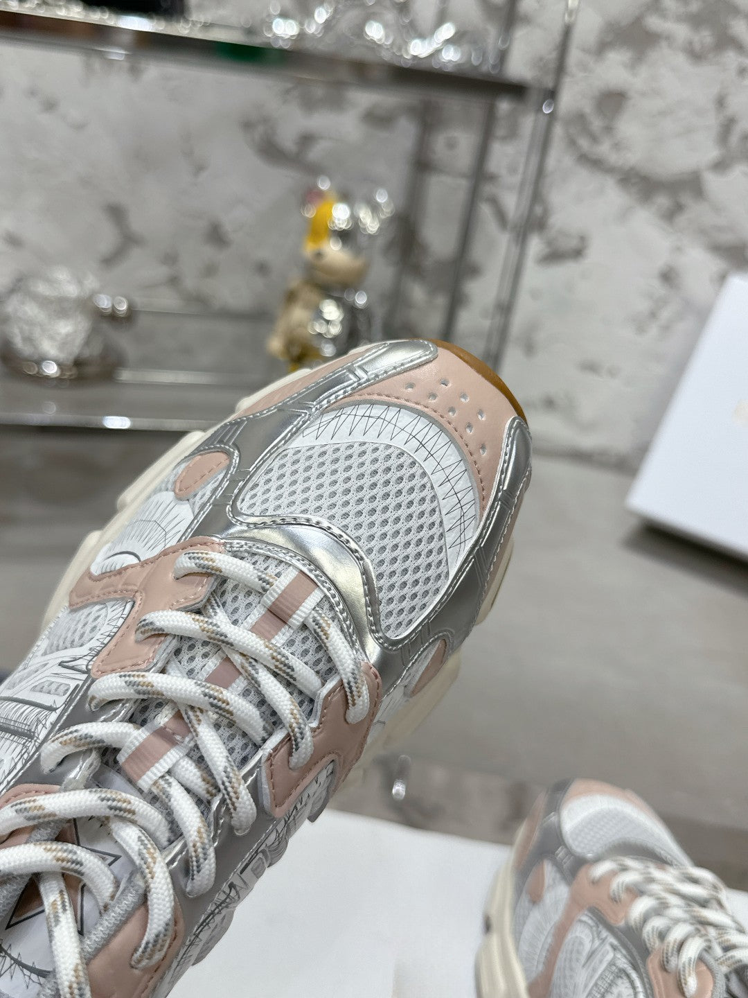 Sneakers