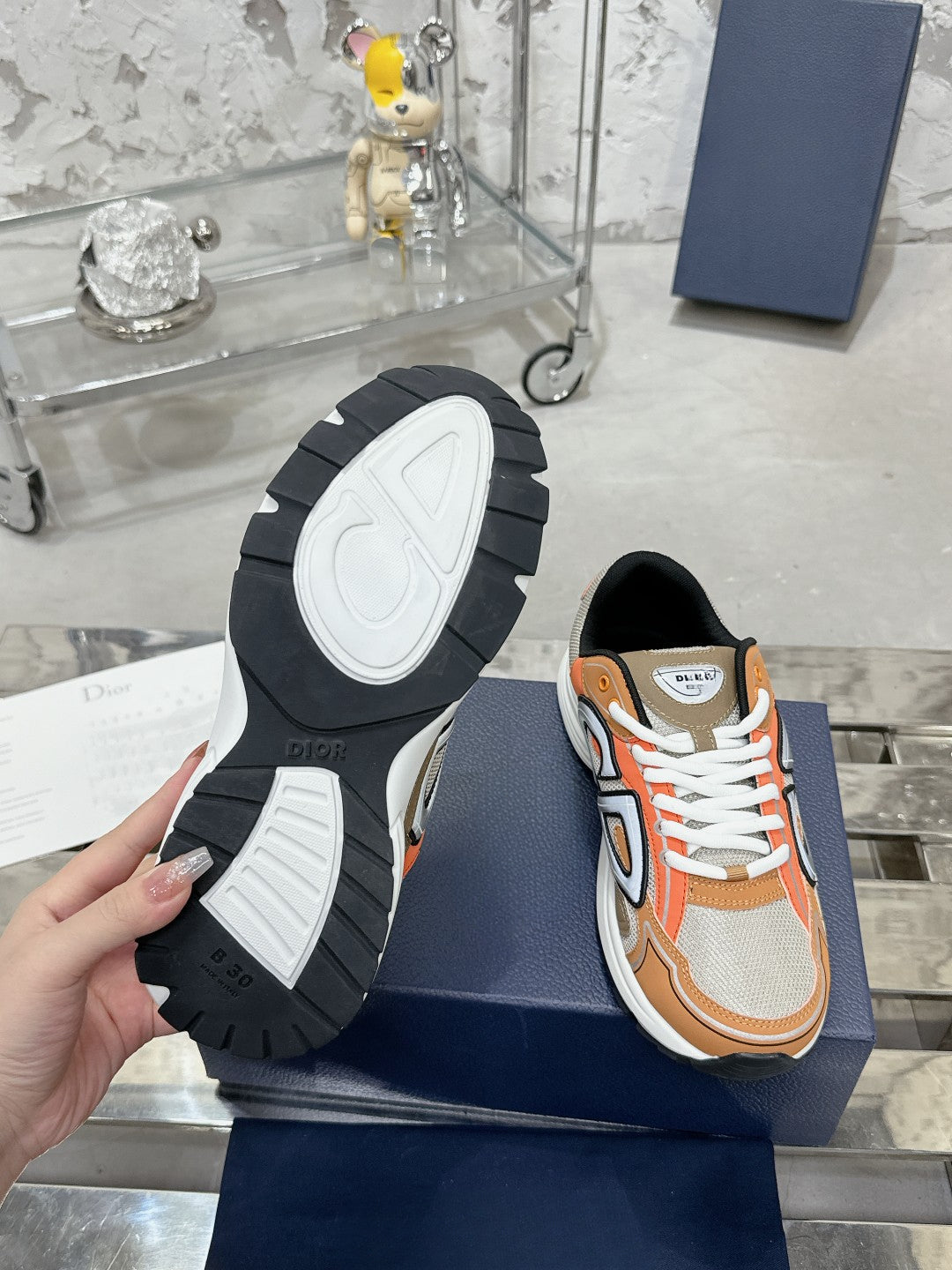 Sneakers