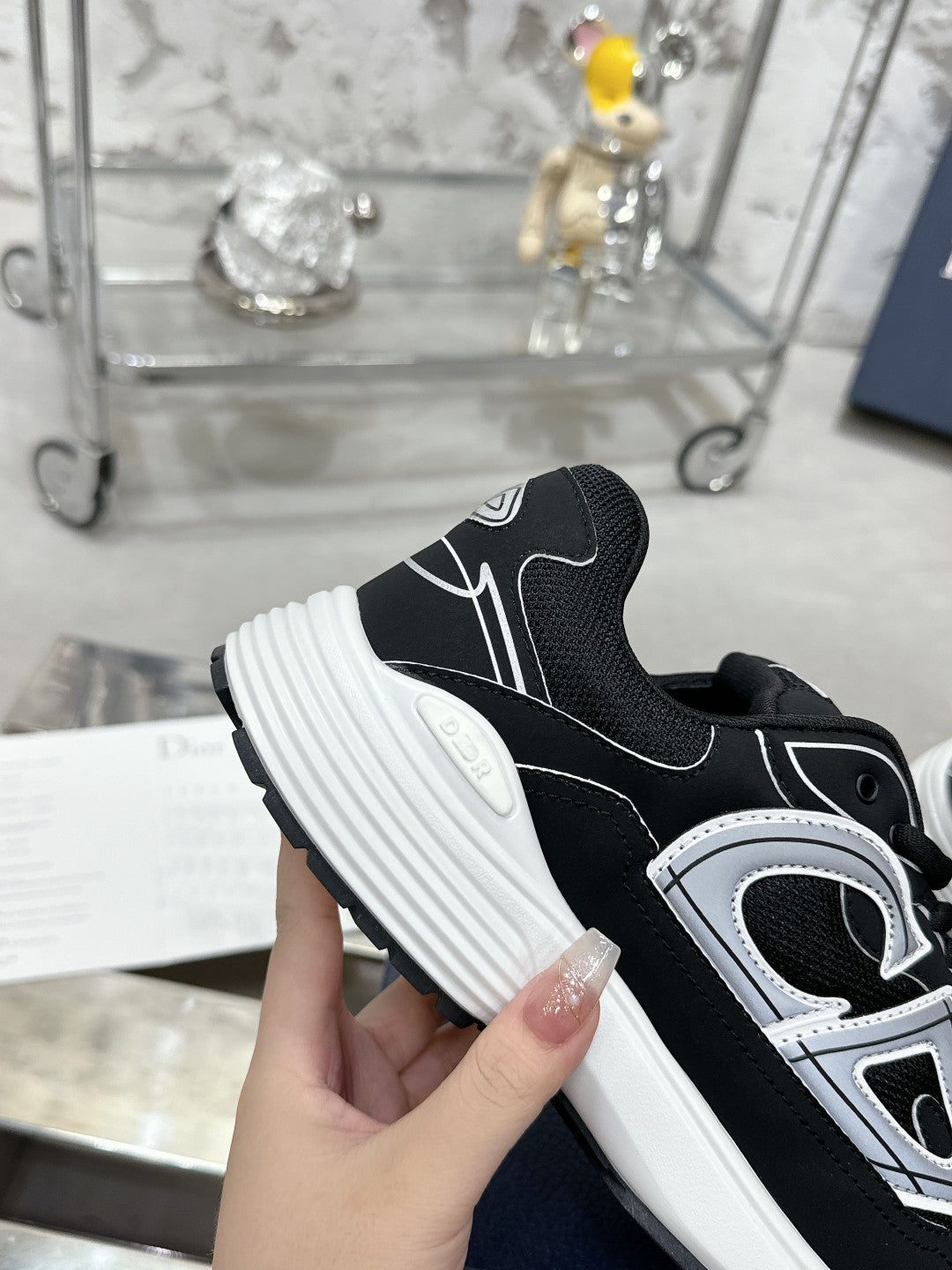 Sneakers