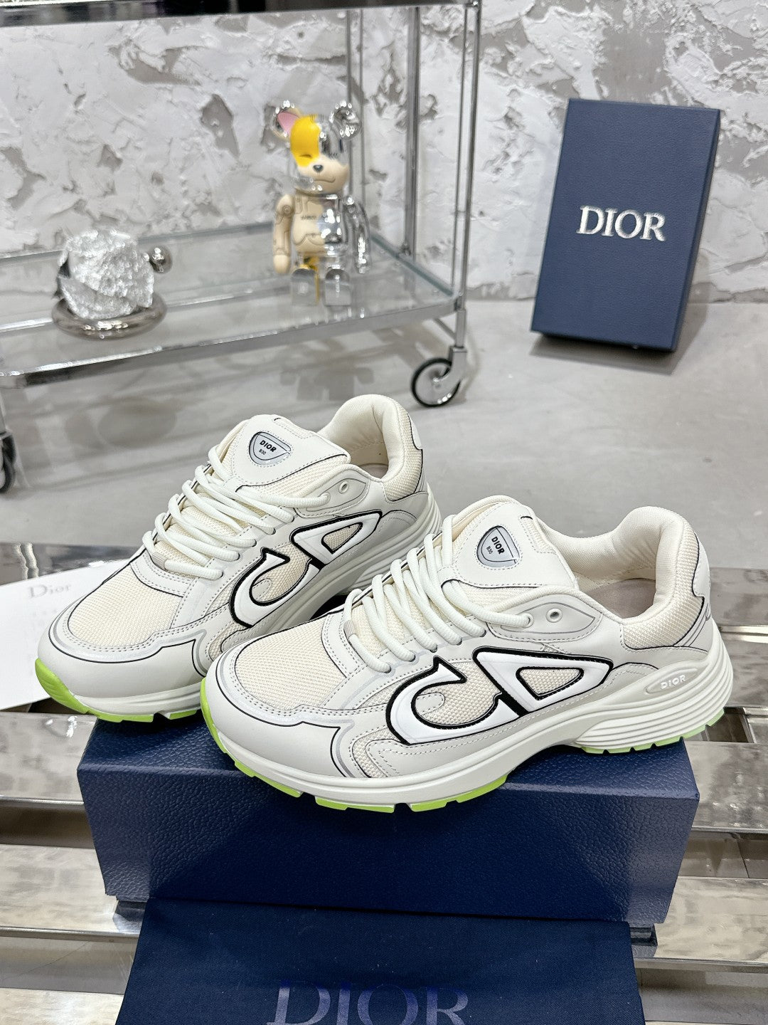 Sneakers