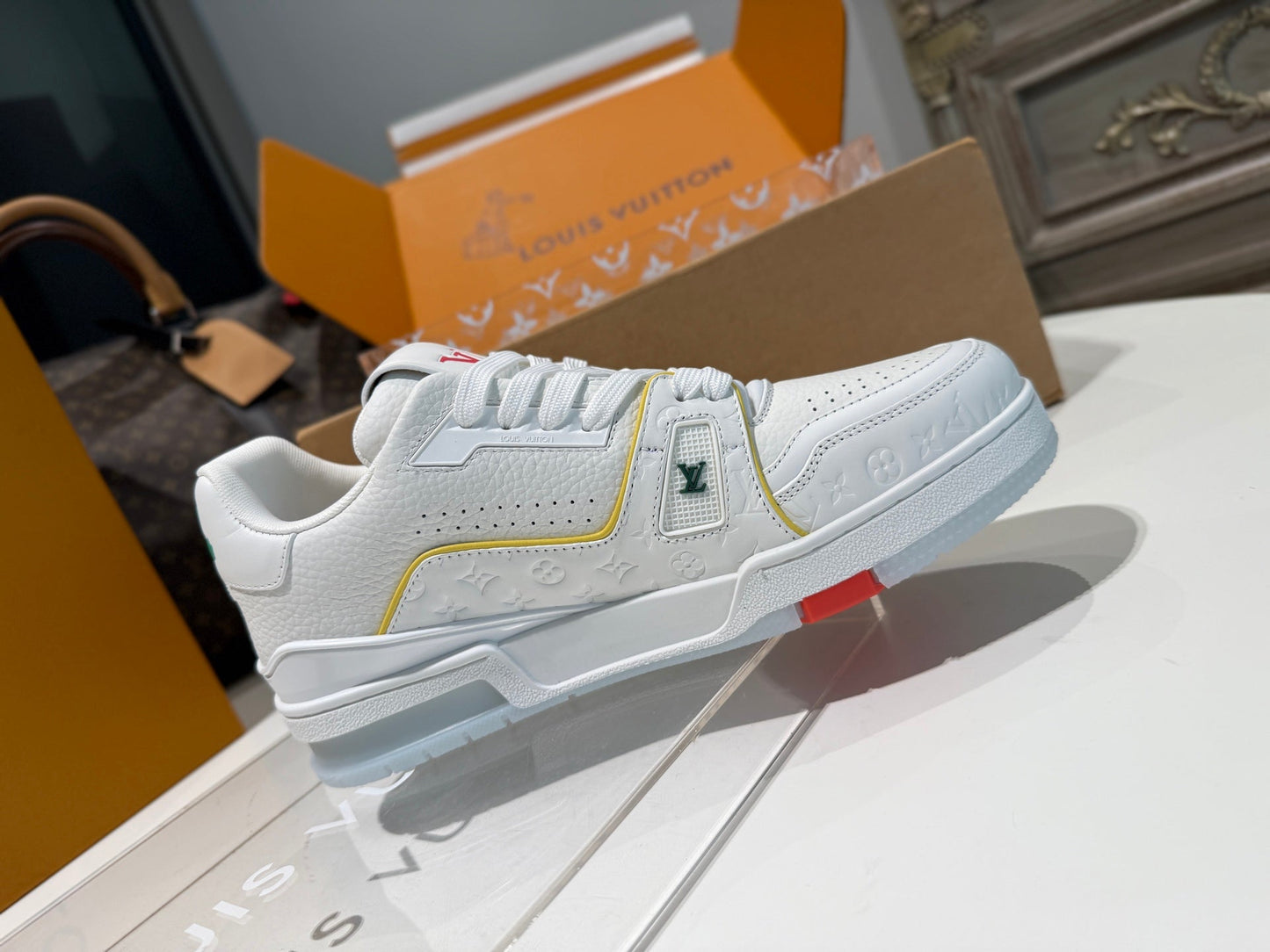 Sneakers