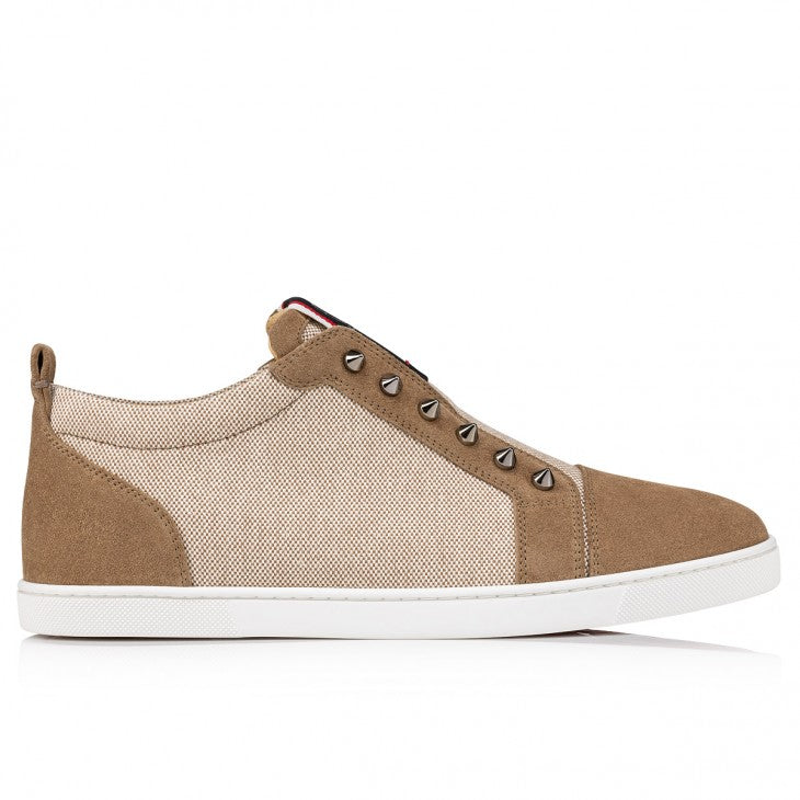Sneaker