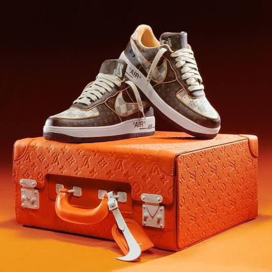 Sneaker