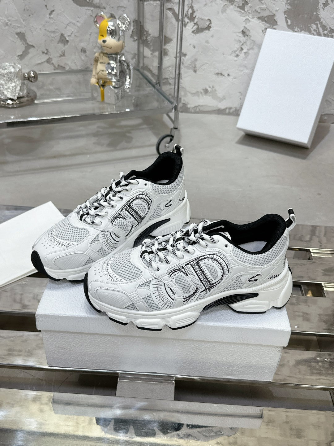 Sneakers