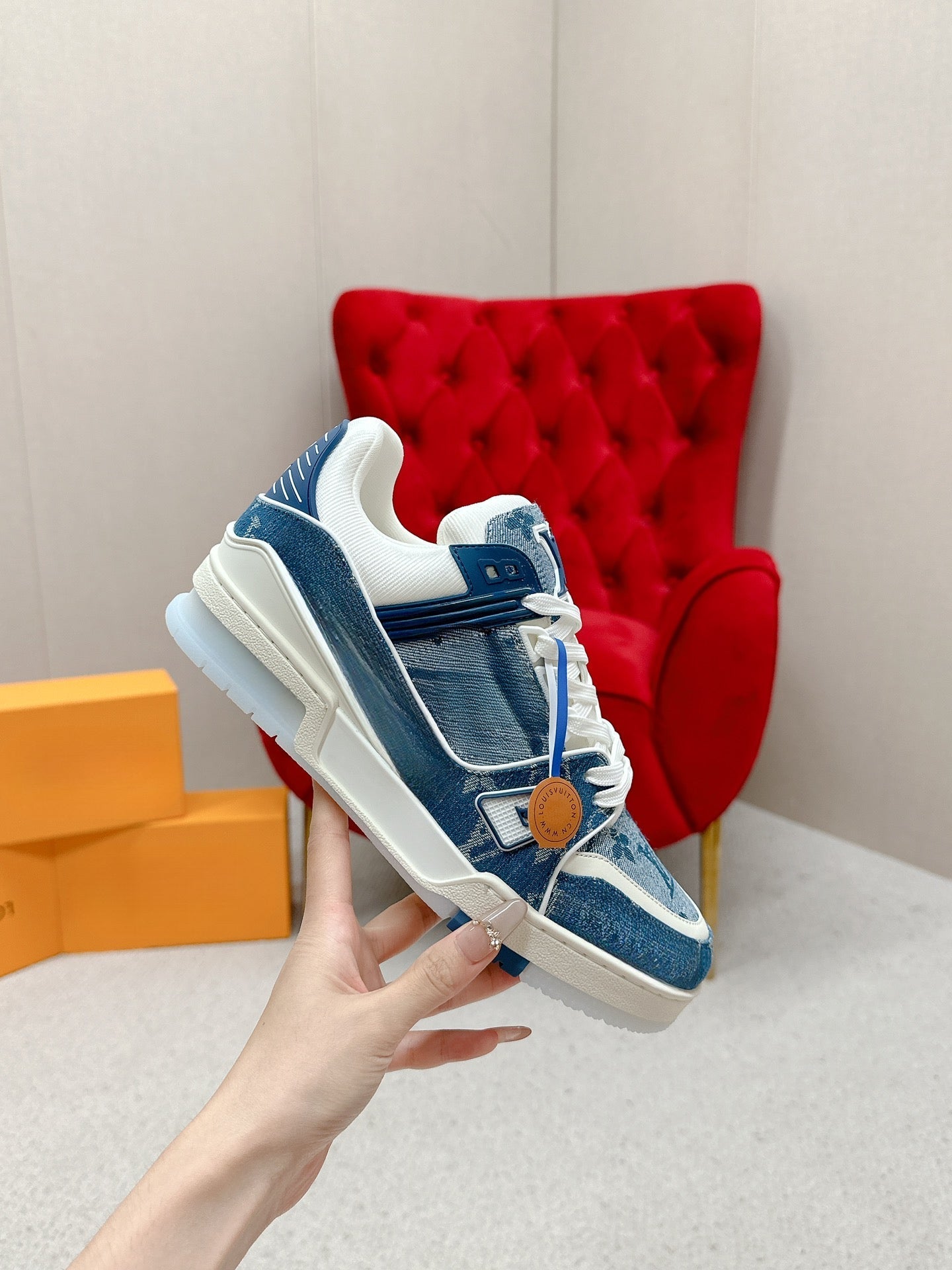 Sneakers