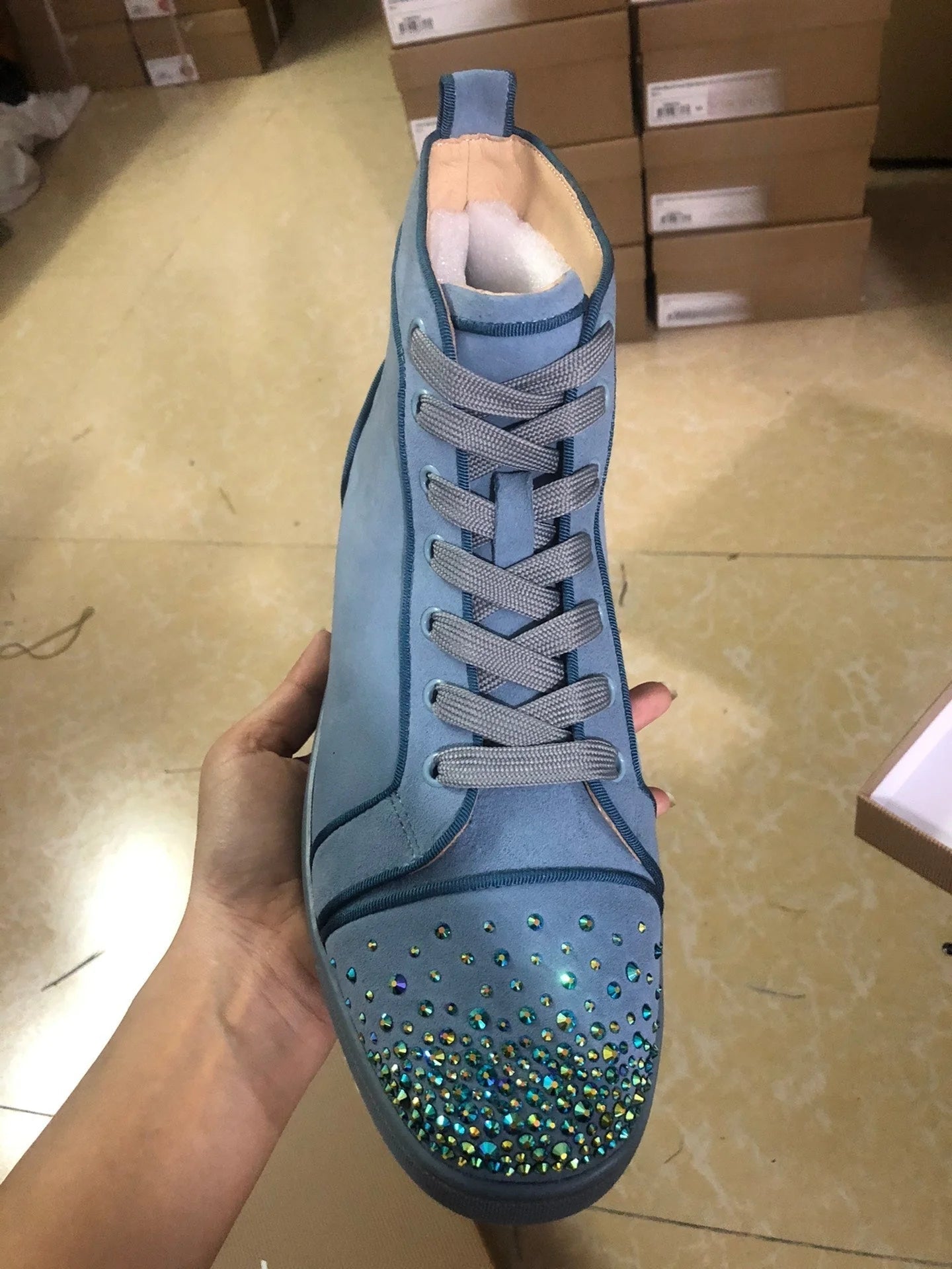 Sneaker