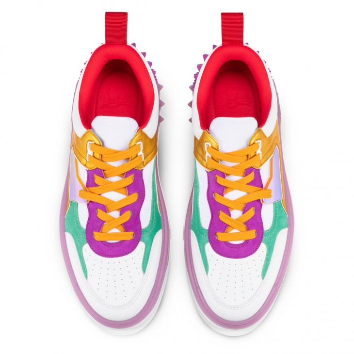 Sneaker