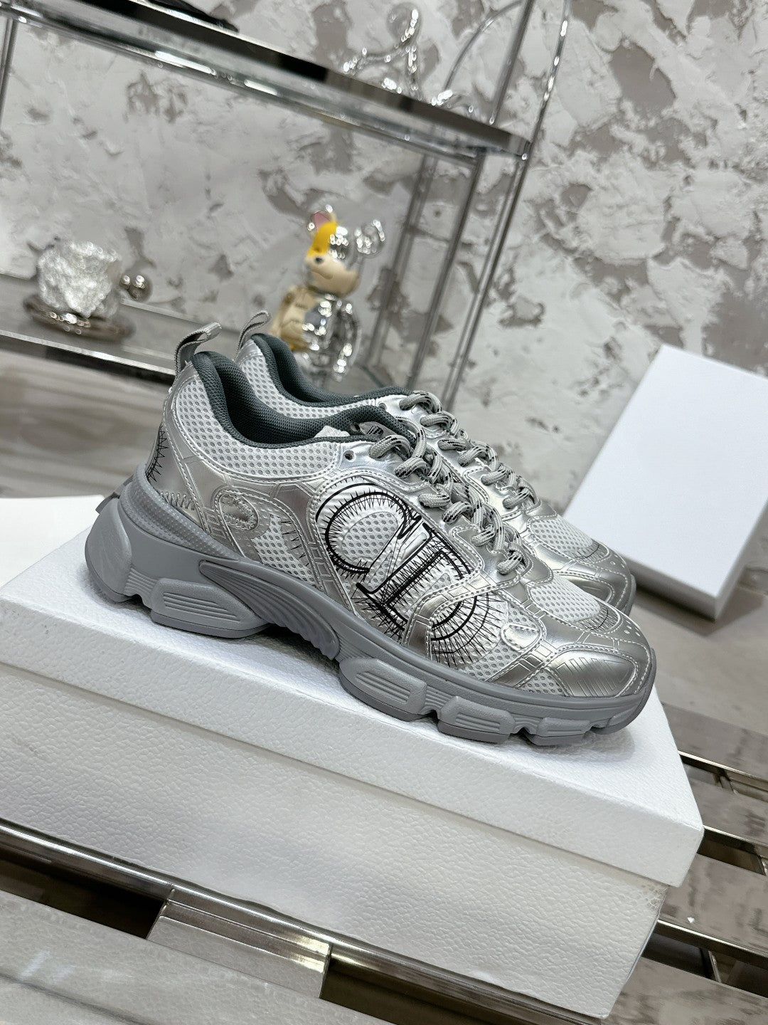 Sneakers