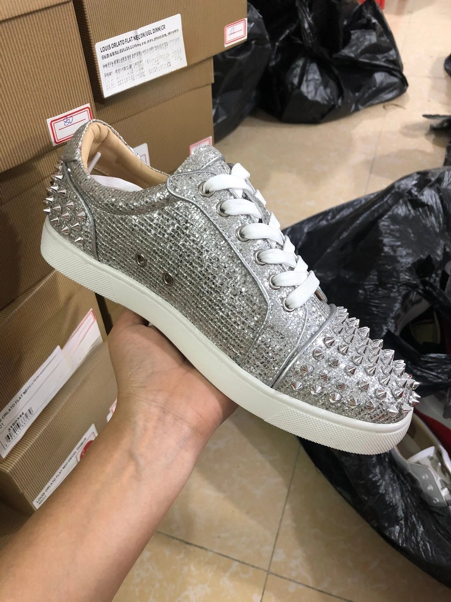 Sneaker