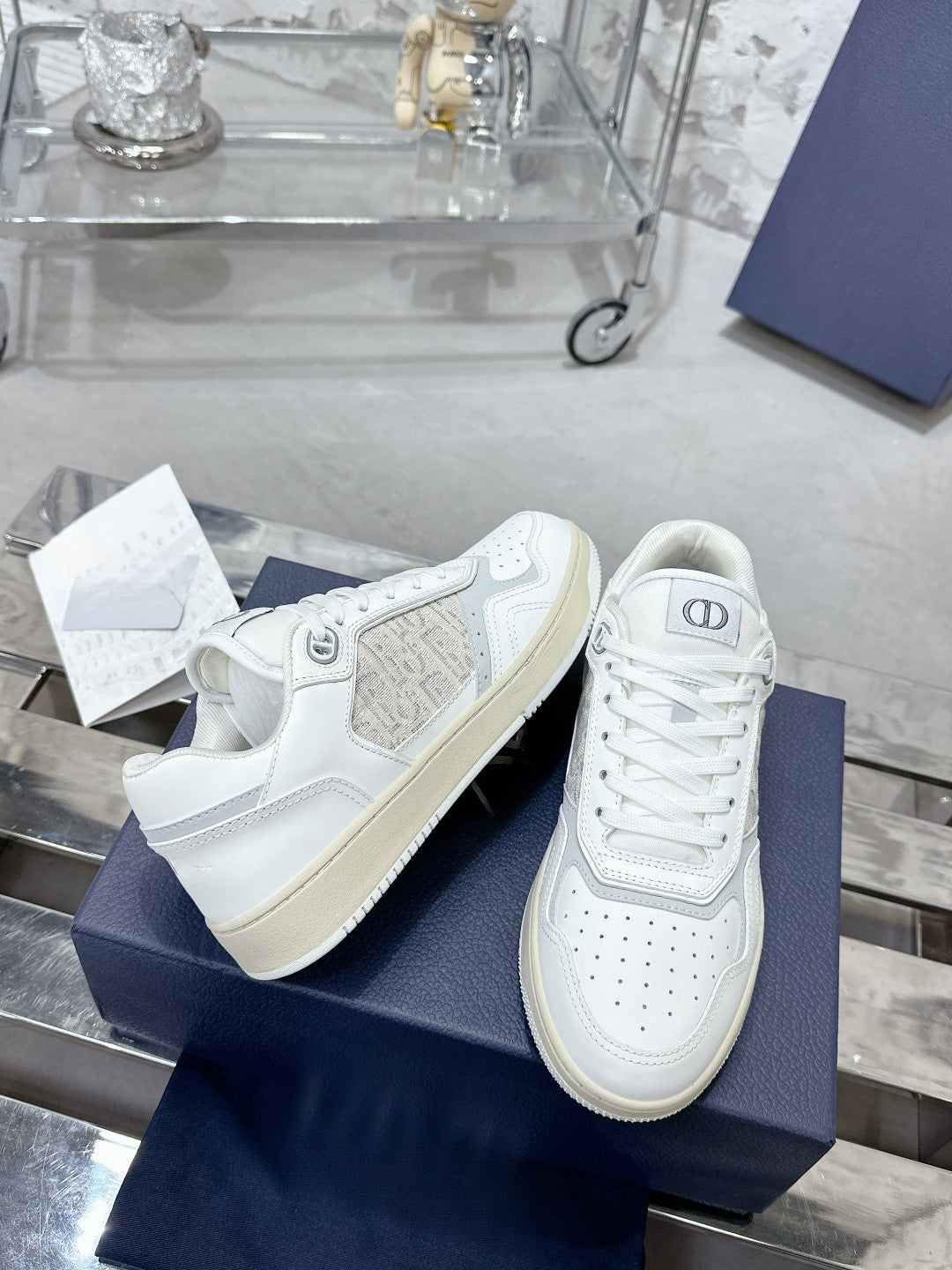 Sneakers