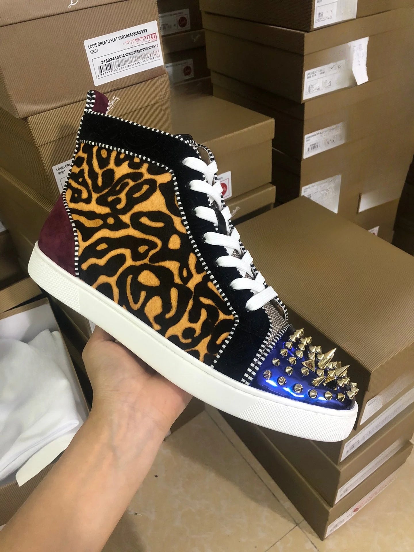 Sneaker