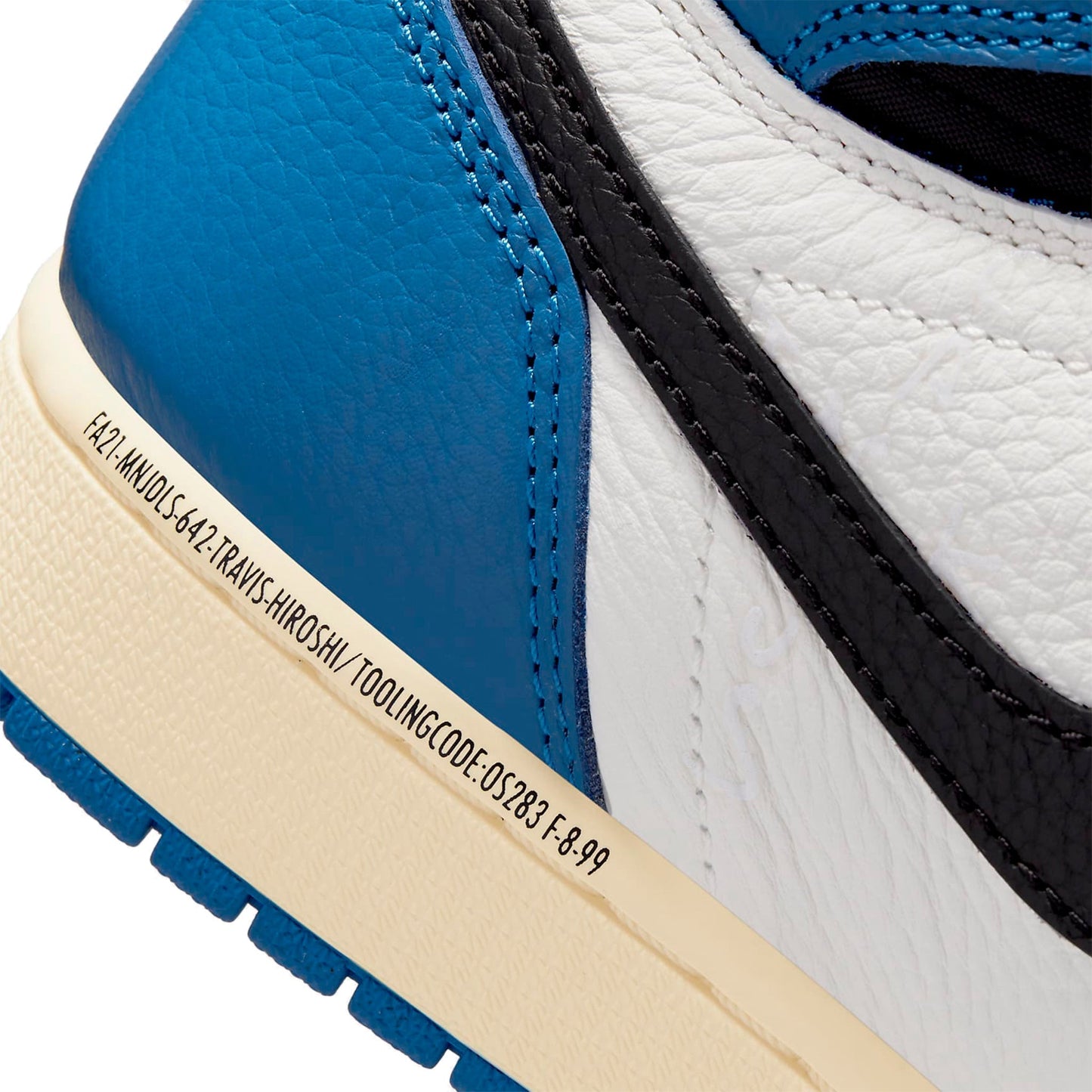 Sneaker